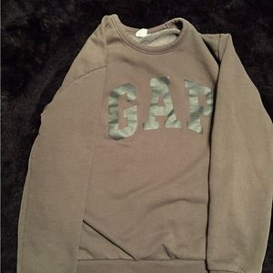 GAP crewneck
